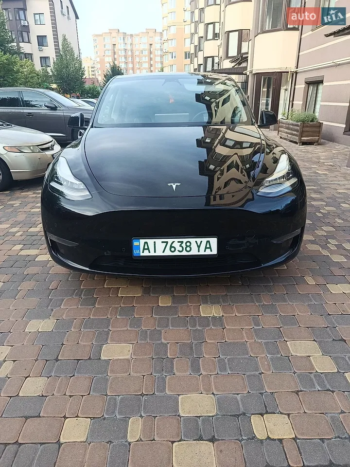 2021 Tesla Model Y - мініатюра 8