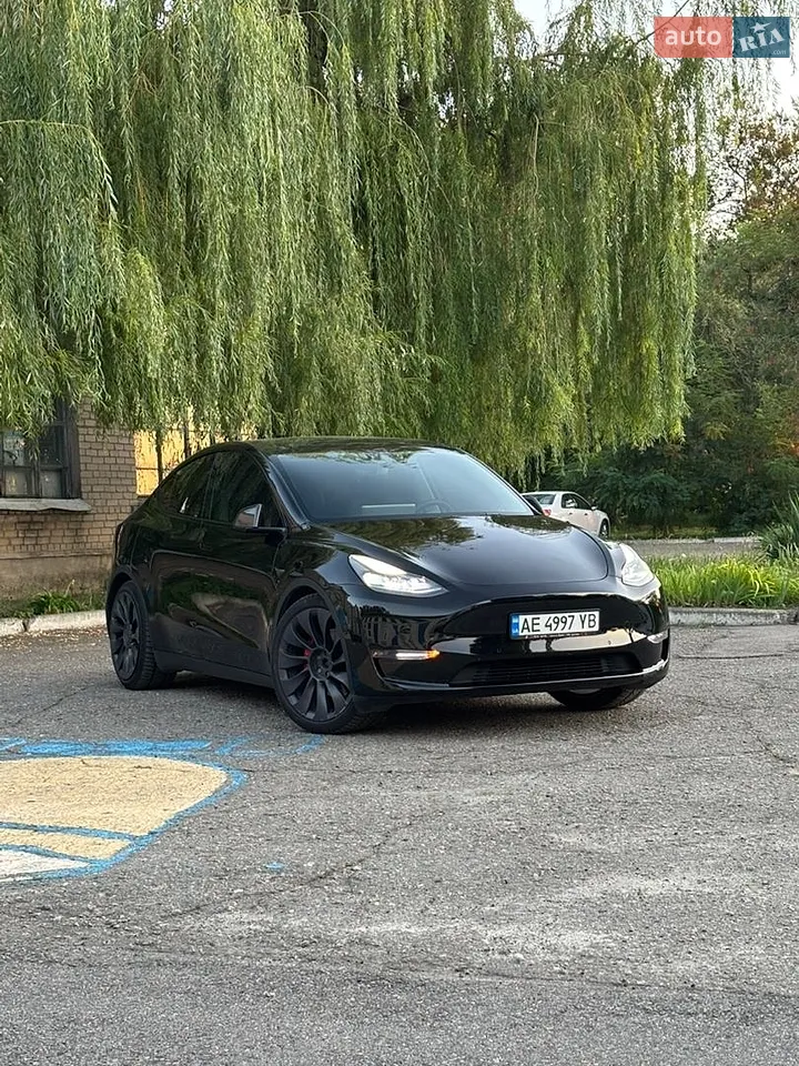 2020 Tesla Model Y - мініатюра 18