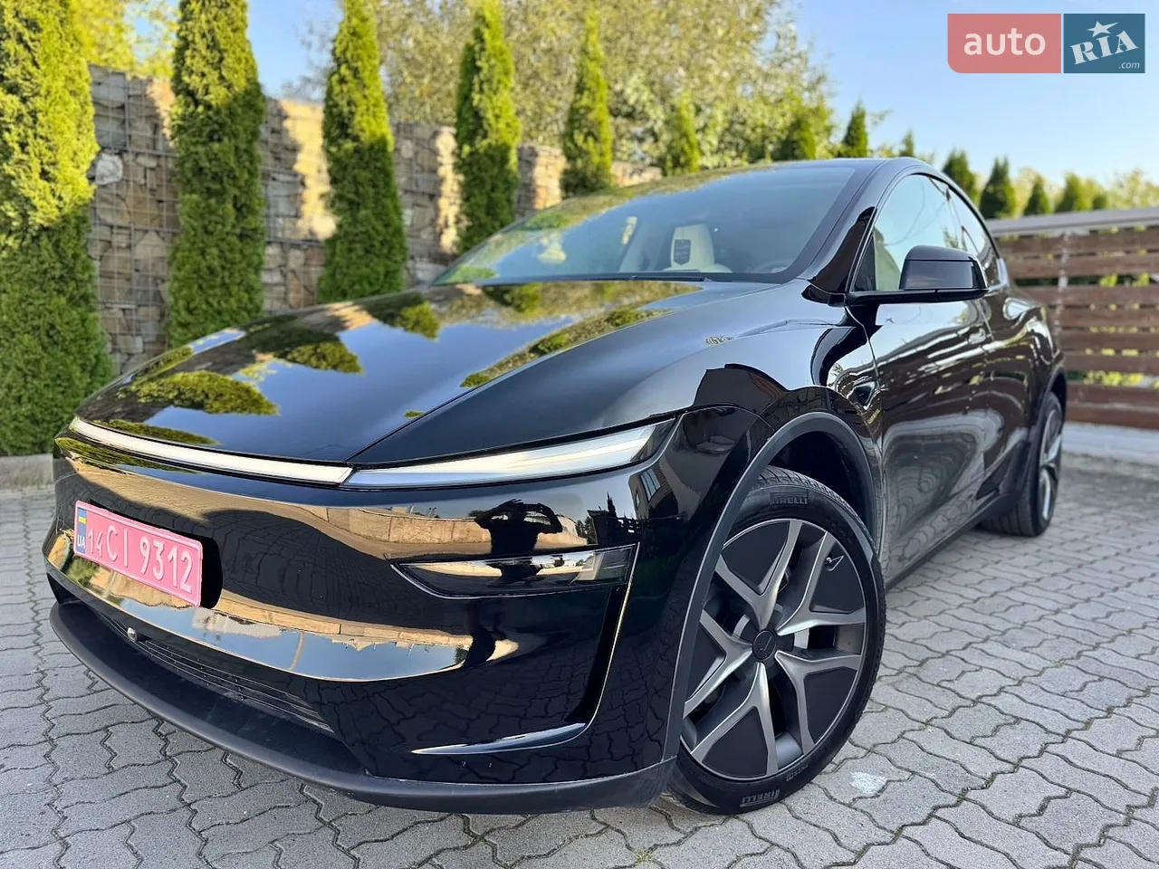 2026 Tesla Model Y - мініатюра 72