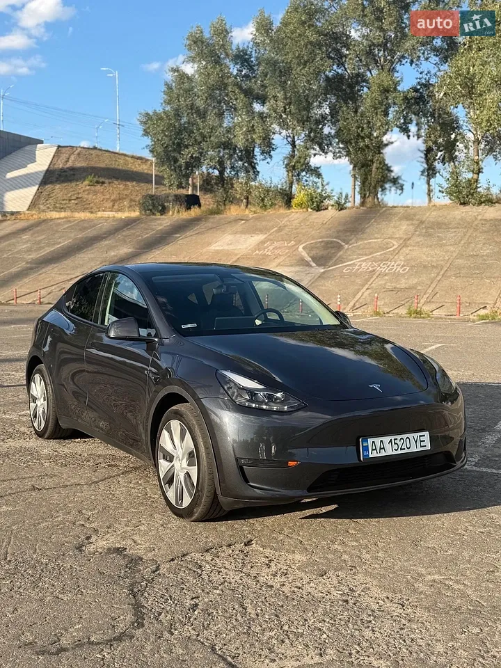 2024 Tesla Model Y - мініатюра 22