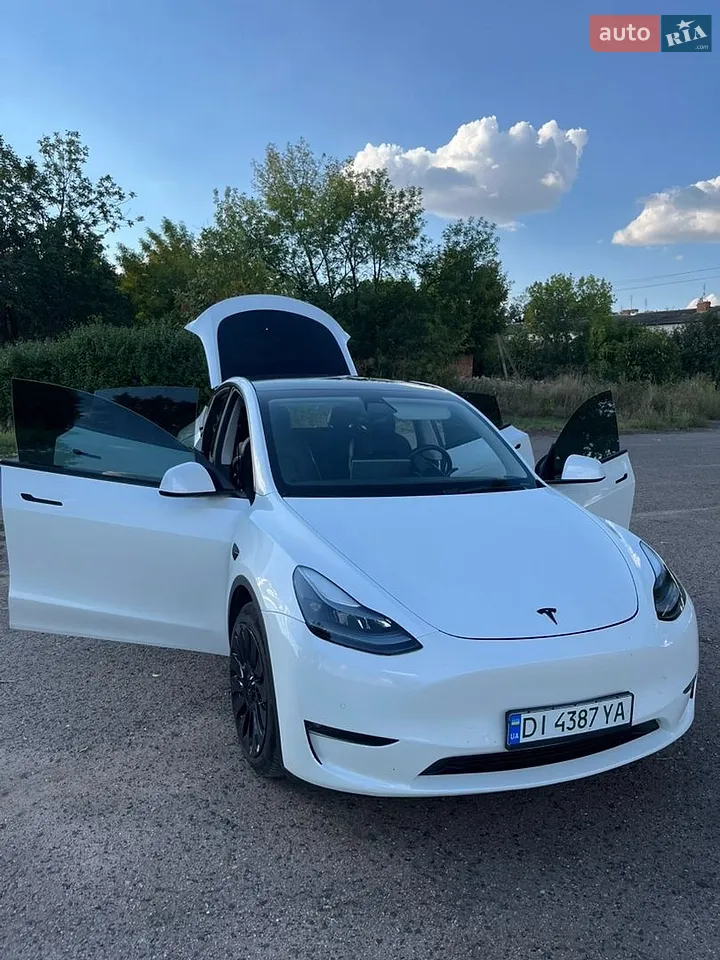 2022 Tesla Model Y - мініатюра 18