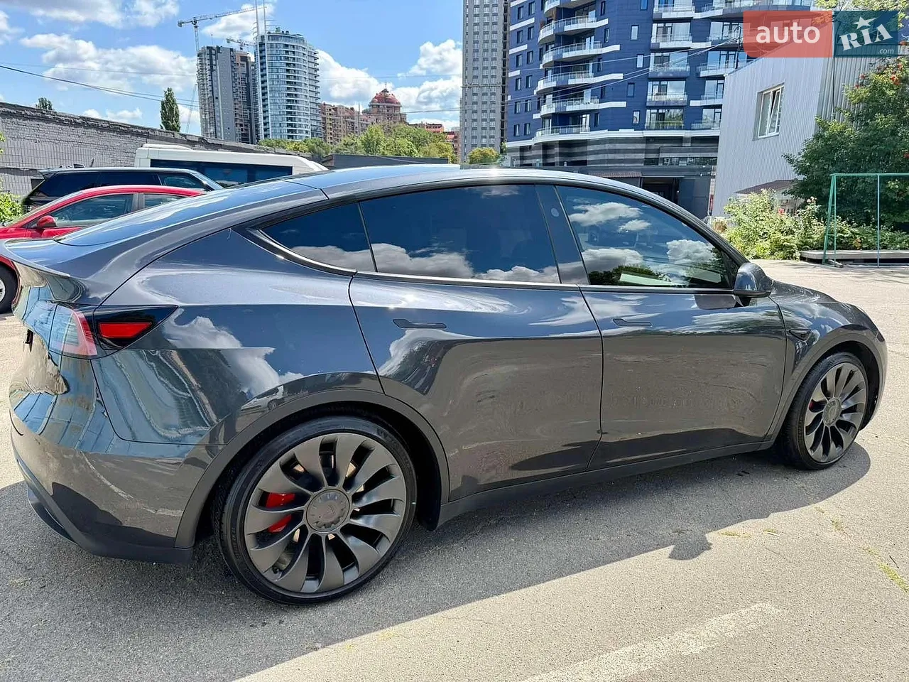 2024 Tesla Model Y - мініатюра 12