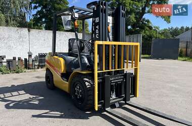 Вилочный погрузчик TEU FD 2025 в 