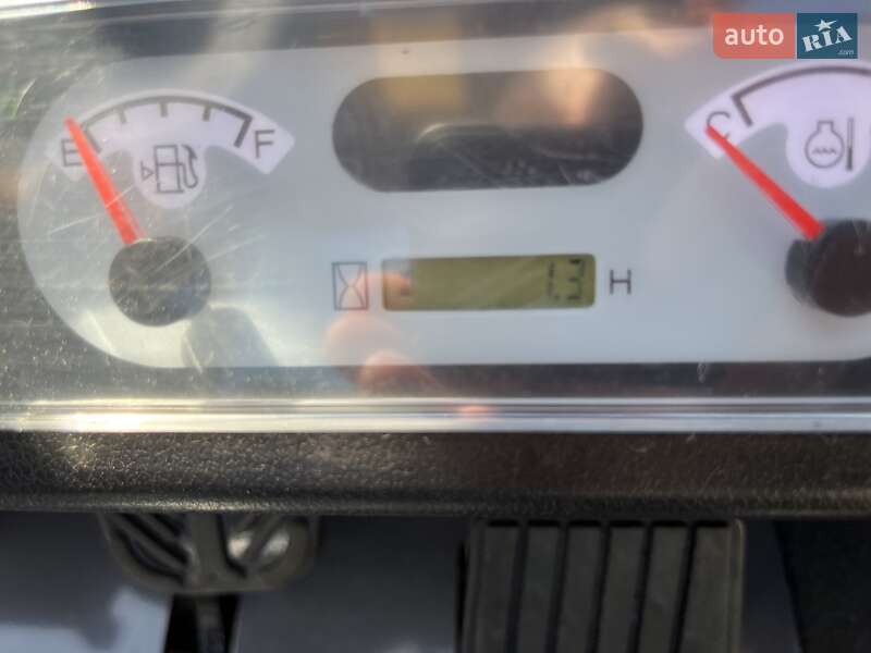 Вилочный погрузчик TEU FD 2025 в Киеве фото 7 Вилочный погрузчик TEU FD 2025 в Киеве