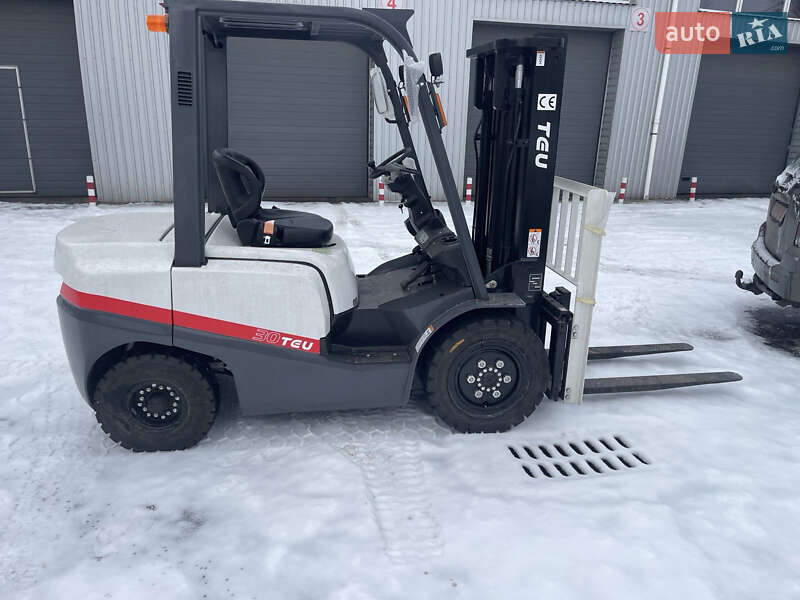 Вилочный погрузчик TEU FD 2025 в Павлограде фото Вилочный погрузчик TEU FD 2025 в Павлограде