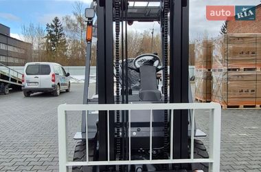 Вилочний навантажувач TEU FD 2026 в Тернополі