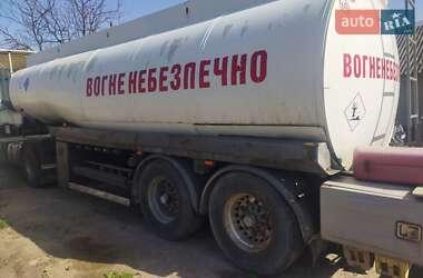 Цистерна полуприцеп Thompson Tankers 2000 в Киеве