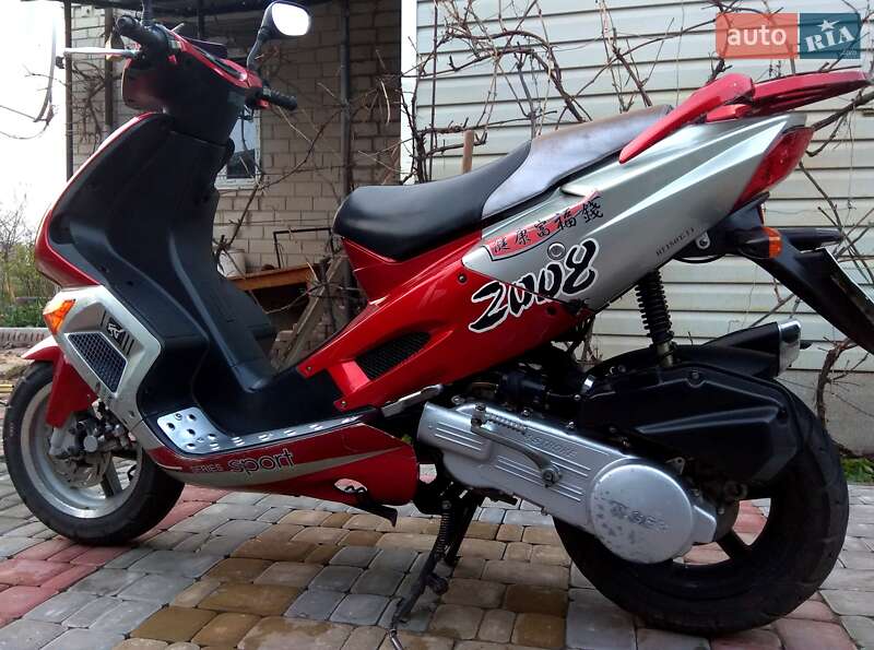 Макси-скутер Tiger HT 150 2008 в Нежине