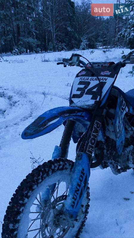 Мотоцикл Кросс TM Racing MX 2010 в Вараше