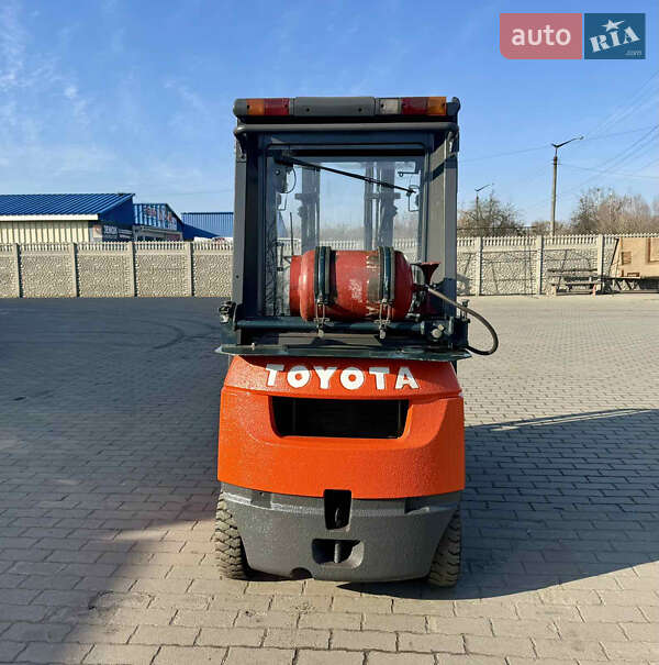 Вилочний навантажувач Toyota 02-7-FGF-15 2005 в Радомишлі фото 5 Вилочний навантажувач Toyota 02-7-FGF-15 2005 в Радомишлі