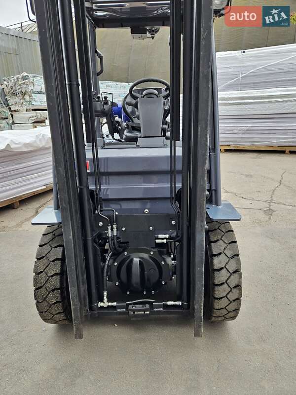 Вилочный погрузчик Toyota 02-8FGF25 2016 в Киеве фото 35 Вилочный погрузчик Toyota 02-8FGF25 2016 в Киеве