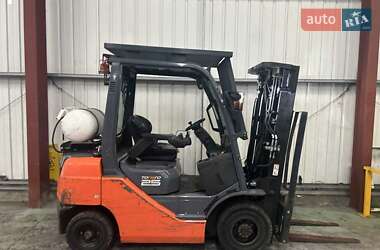 Вилочний навантажувач Toyota 02-8FGF25 2015 в 