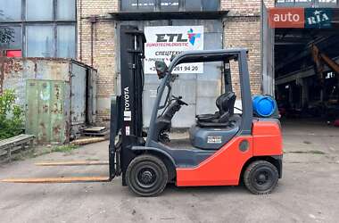 Вилочний навантажувач Toyota 02-8FGF25 2019 в  фото 2 Вилочний навантажувач Toyota 02-8FGF25 2019 в
