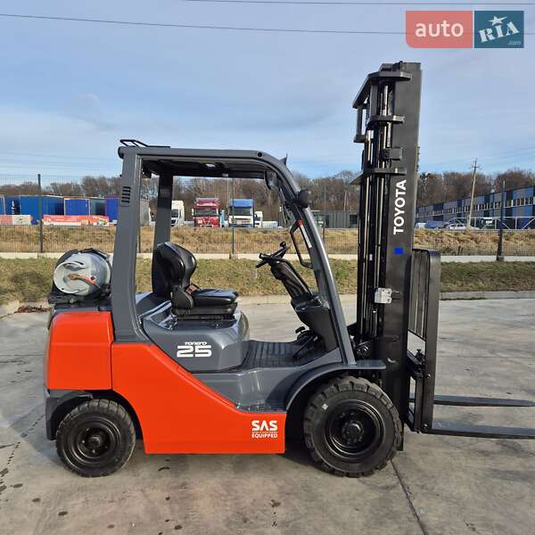 Toyota 02-8FGF25 2019 Toyota 02-8FGF25 2019