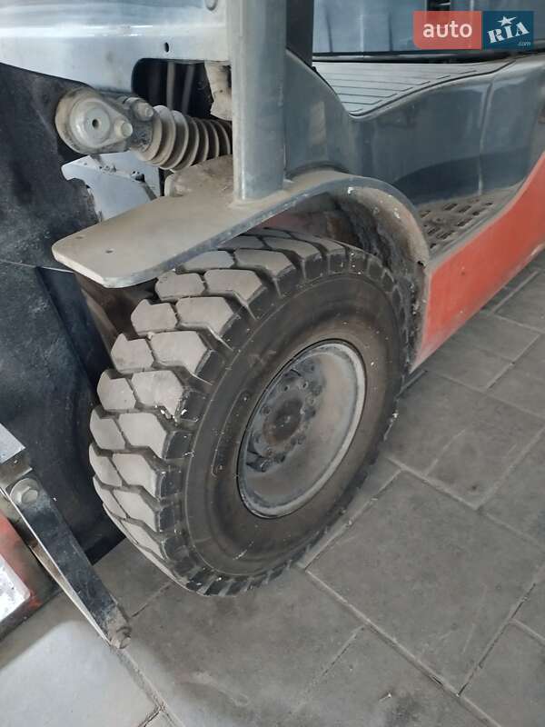 Вилочный погрузчик Toyota 32-8FG15 2007 в Львове фото 3 Вилочный погрузчик Toyota 32-8FG15 2007 в Львове