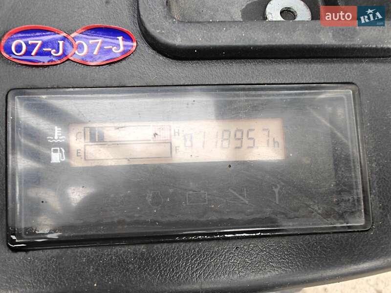 Вилочный погрузчик Toyota 32-8FG18 2010 в Киеве