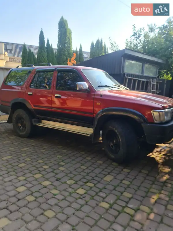 Позашляховик / Кросовер Toyota 4Runner 1992 в 