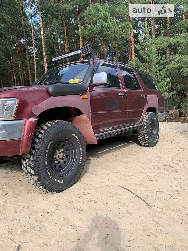 Позашляховик / Кросовер Toyota 4Runner 1993 в Дніпрі