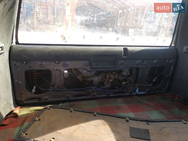 Позашляховик / Кросовер Toyota 4Runner 1995 в Одесі