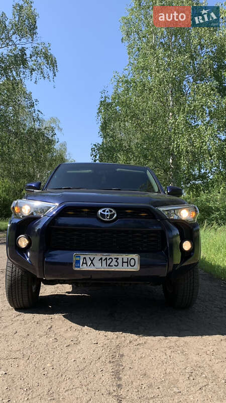 Внедорожник / Кроссовер Toyota 4Runner 2018 в Харькове