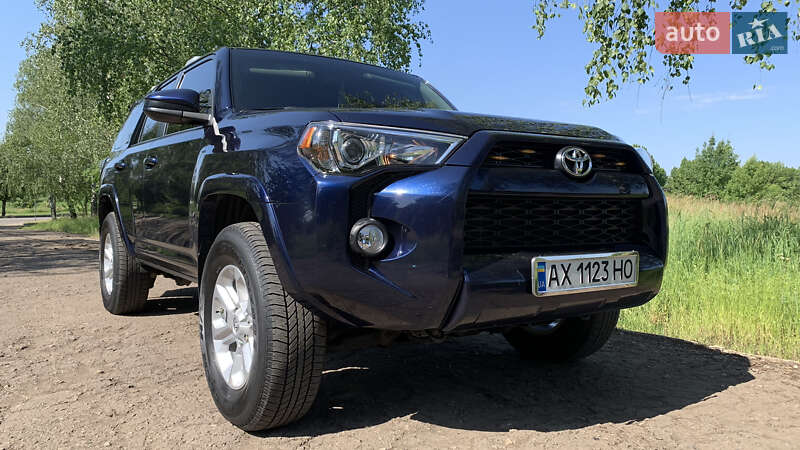 Внедорожник / Кроссовер Toyota 4Runner 2018 в Харькове