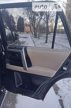 Внедорожник / Кроссовер Toyota 4Runner 2010 в Киеве