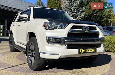 Toyota 4Runner 2017