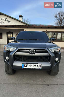 Позашляховик / Кросовер Toyota 4Runner 2020 в Києві