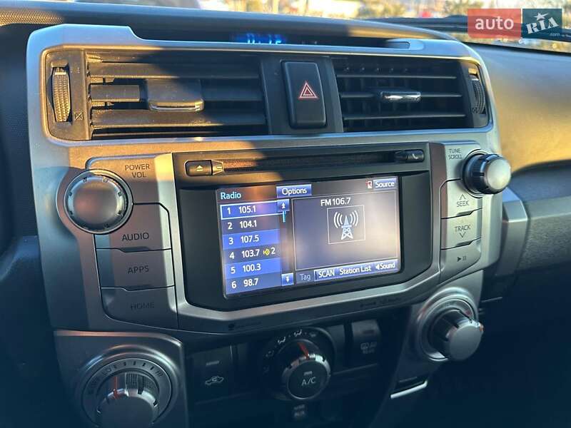 Позашляховик / Кросовер Toyota 4Runner 2019 в Ярмолинцях