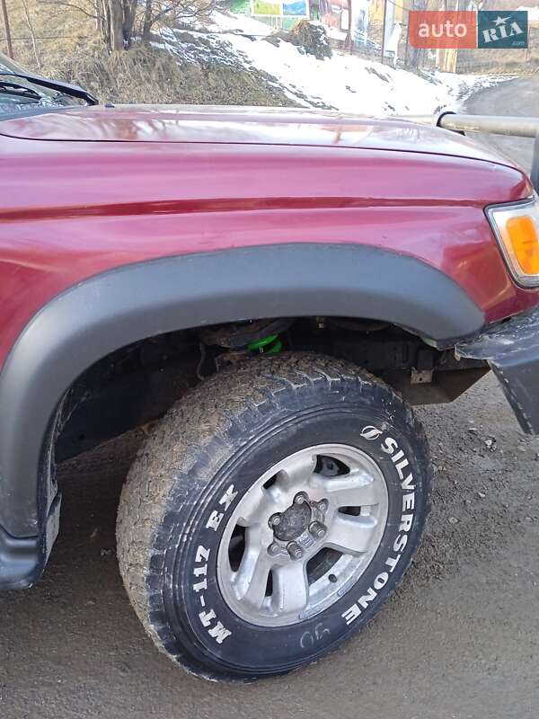 Внедорожник / Кроссовер Toyota 4Runner 1996 в Верховине