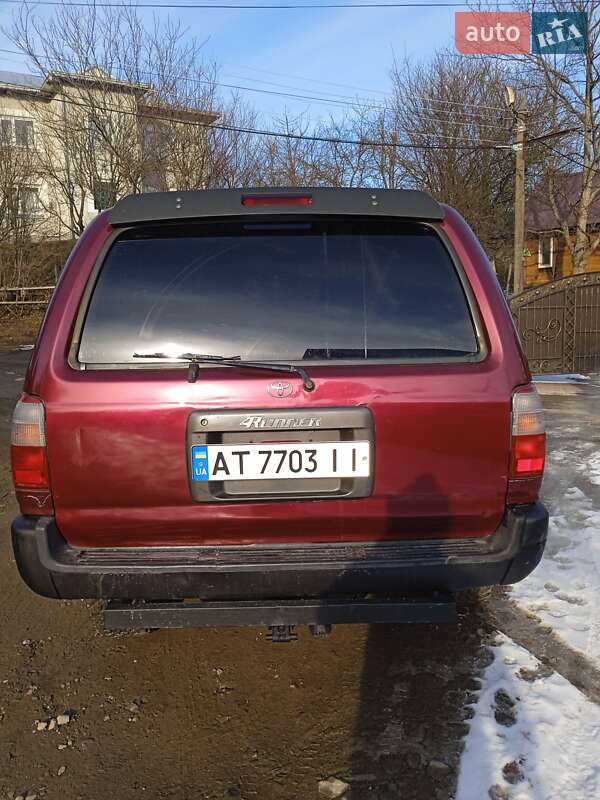 Внедорожник / Кроссовер Toyota 4Runner 1996 в Верховине
