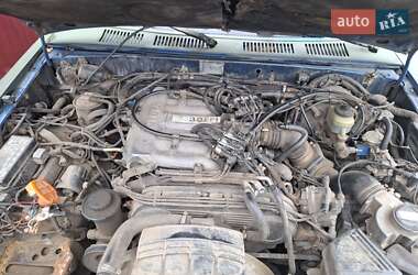 Внедорожник / Кроссовер Toyota 4Runner 1991 в 
