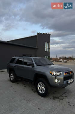 Внедорожник / Кроссовер Toyota 4Runner 2018 в 