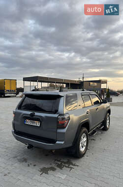 Внедорожник / Кроссовер Toyota 4Runner 2018 в 