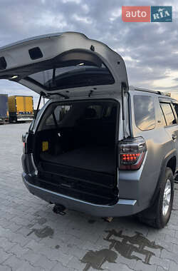 Внедорожник / Кроссовер Toyota 4Runner 2018 в 
