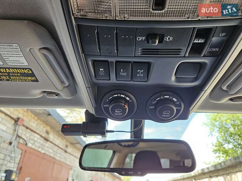 Внедорожник / Кроссовер Toyota 4Runner 2011 в Киеве фото 11 Внедорожник / Кроссовер Toyota 4Runner 2011 в Киеве
