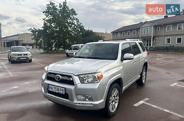 Позашляховик / Кросовер Toyota 4Runner 2011 в Києві