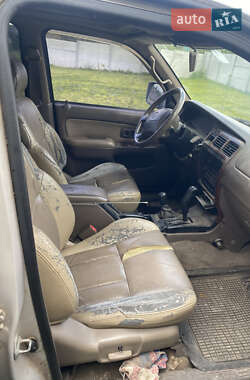 Позашляховик / Кросовер Toyota 4Runner 1997 в 
