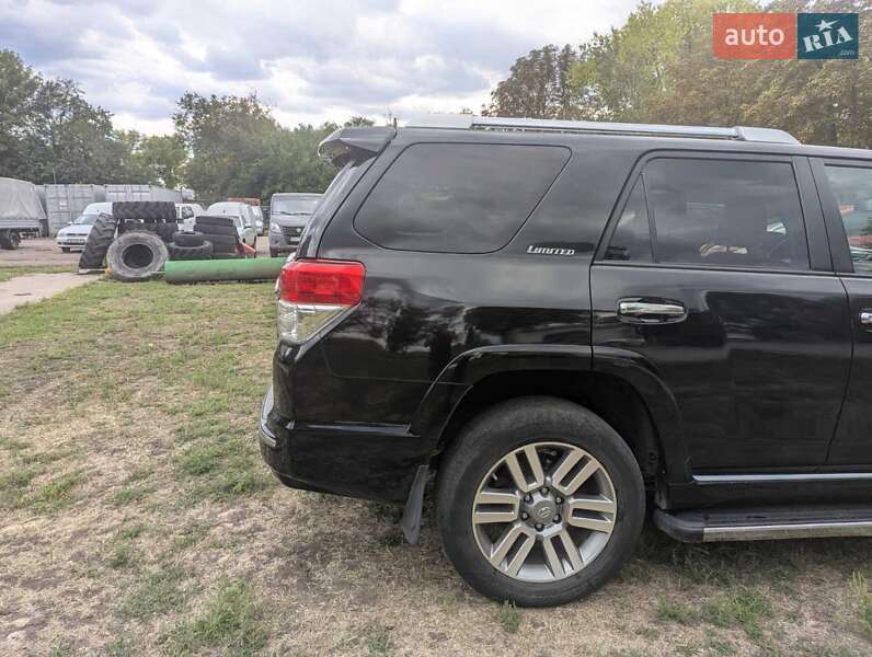 Внедорожник / Кроссовер Toyota 4Runner 2012 в Кропивницком