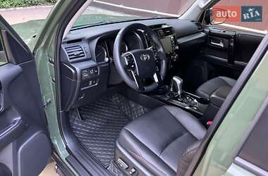 Внедорожник / Кроссовер Toyota 4Runner 2022 в 