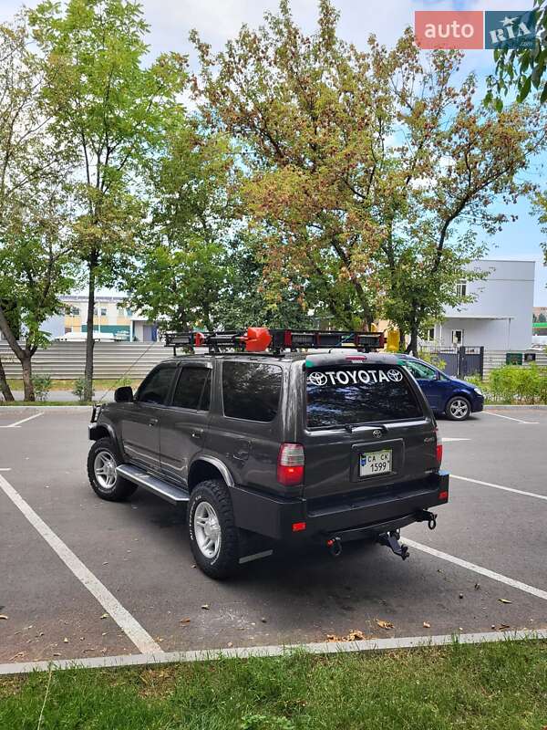 Позашляховик / Кросовер Toyota 4Runner 1997 в Черкасах