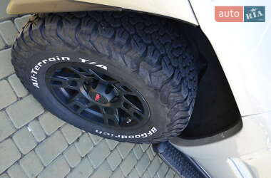 Внедорожник / Кроссовер Toyota 4Runner 2005 в  фото 34 Внедорожник / Кроссовер Toyota 4Runner 2005 в