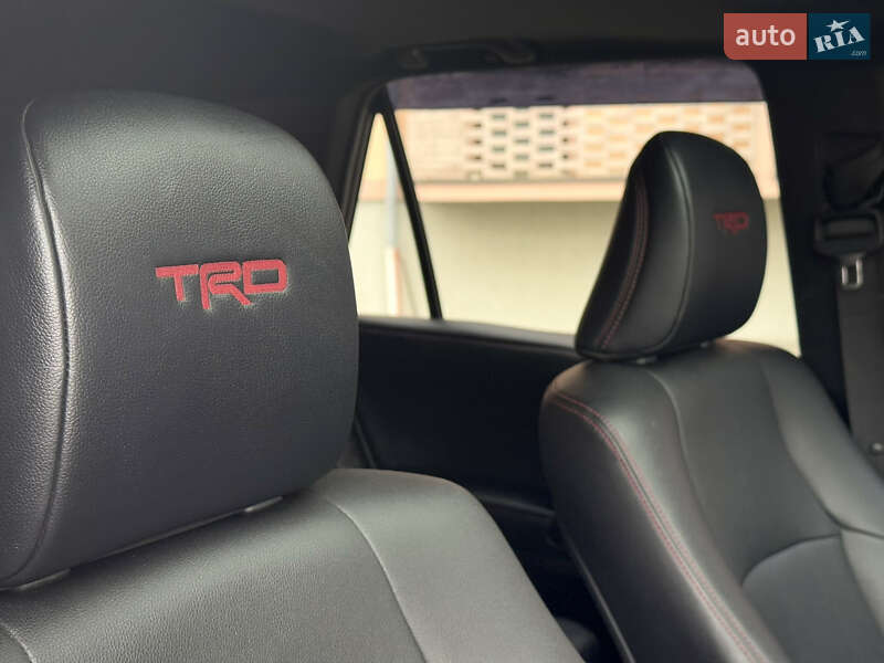 Внедорожник / Кроссовер Toyota 4Runner 2017 в Ужгороде