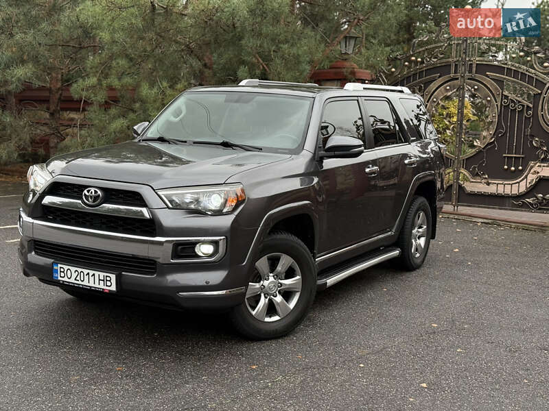 Внедорожник / Кроссовер Toyota 4Runner 2014 в Виннице