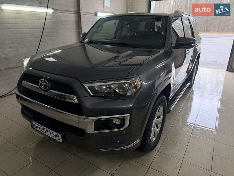 Внедорожник / Кроссовер Toyota 4Runner 2014 в Виннице