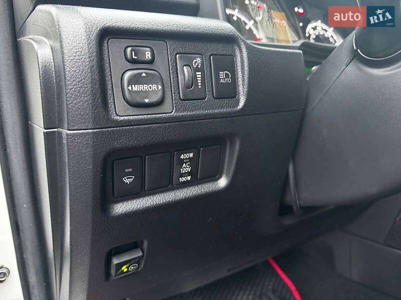 Внедорожник / Кроссовер Toyota 4Runner 2019 в Киеве