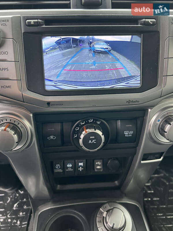 Внедорожник / Кроссовер Toyota 4Runner 2014 в Яремче