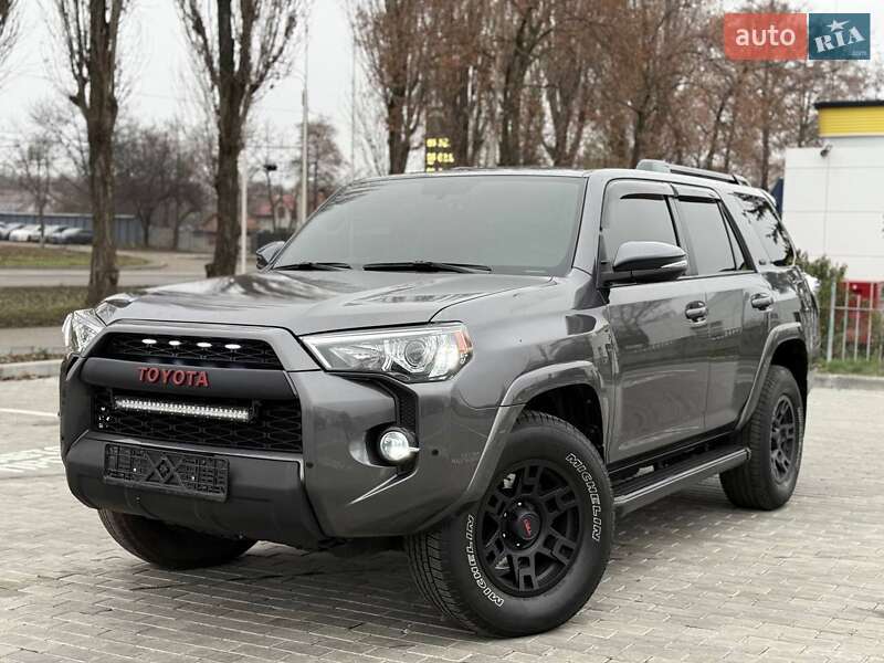 Внедорожник / Кроссовер Toyota 4Runner 2016 в Черкассах фото 34 Внедорожник / Кроссовер Toyota 4Runner 2016 в Черкассах