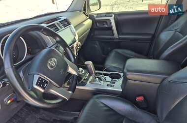 Позашляховик / Кросовер Toyota 4Runner 2011 в Києві