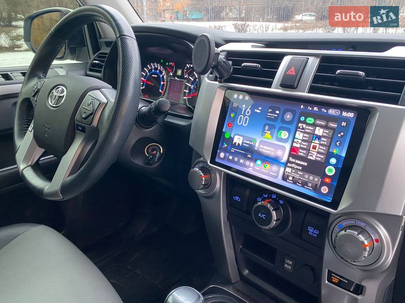 Внедорожник / Кроссовер Toyota 4Runner 2017 в Харькове